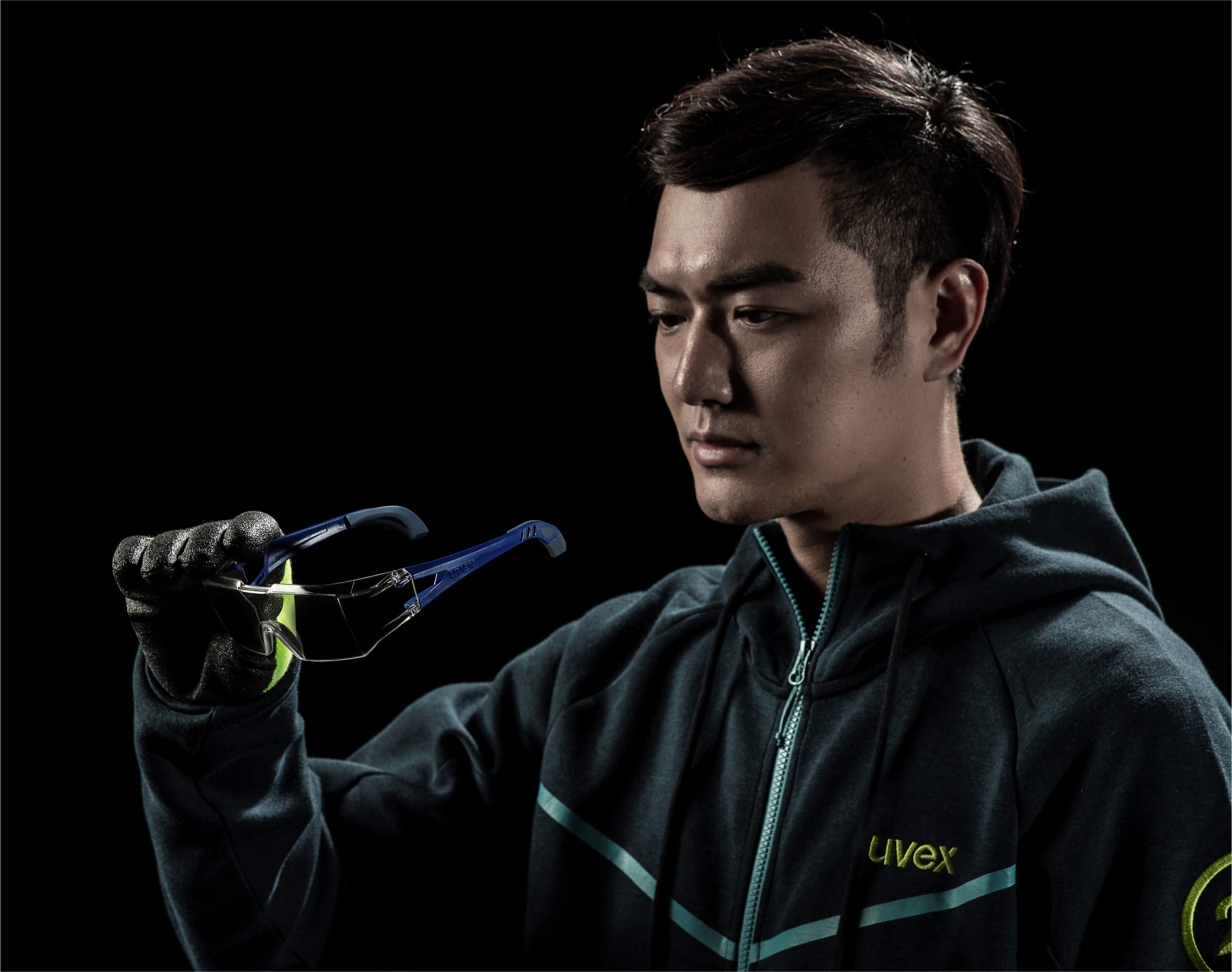 UVEX優(yōu)唯斯9958029 c-fit系列防護(hù)眼鏡耳托圖片2 UVEX優(yōu)唯斯9958029 c-fit系列防護(hù)眼鏡耳托圖片2