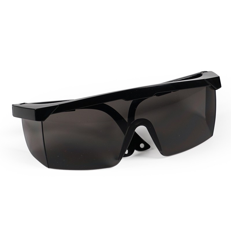 藍(lán)鷹PS03B3防護(hù)眼鏡圖片3 藍(lán)鷹PS03B3防護(hù)眼鏡圖片3