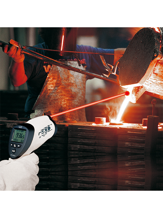 華盛昌DT-8818H專業(yè)中高溫型紅外線測溫儀圖片1 華盛昌DT-8818H專業(yè)中高溫型紅外線測溫儀圖片1