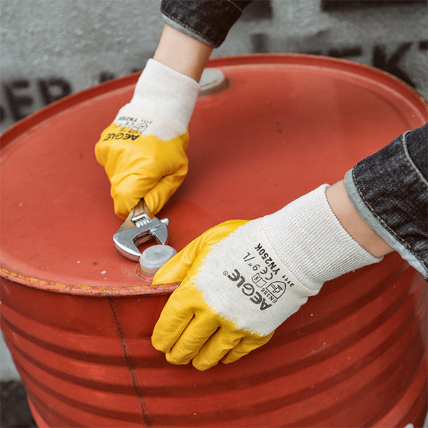 羿科60604102 YN250K防油耐磨丁腈手套圖片1 羿科60604102 YN250K防油耐磨丁腈手套圖片1