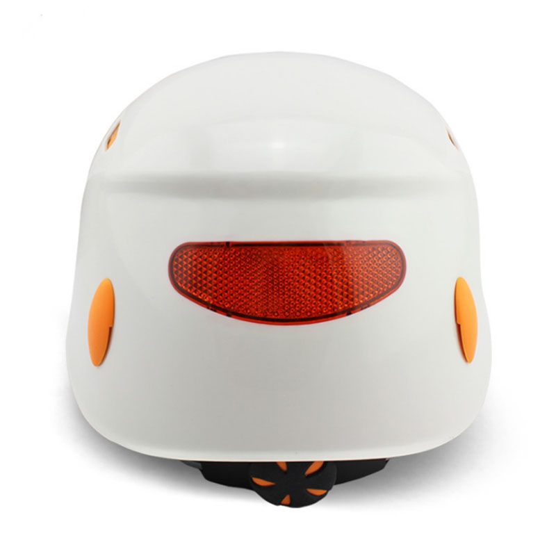 桉葉AY-99白色ABS運(yùn)動安全帽圖片2 桉葉AY-99白色ABS運(yùn)動安全帽圖片2