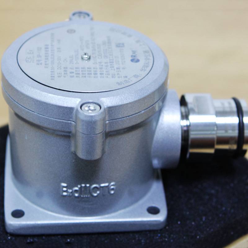 華瑞SP-1102固定式可燃?xì)怏w檢測儀圖片1 華瑞SP-1102固定式可燃?xì)怏w檢測儀圖片1