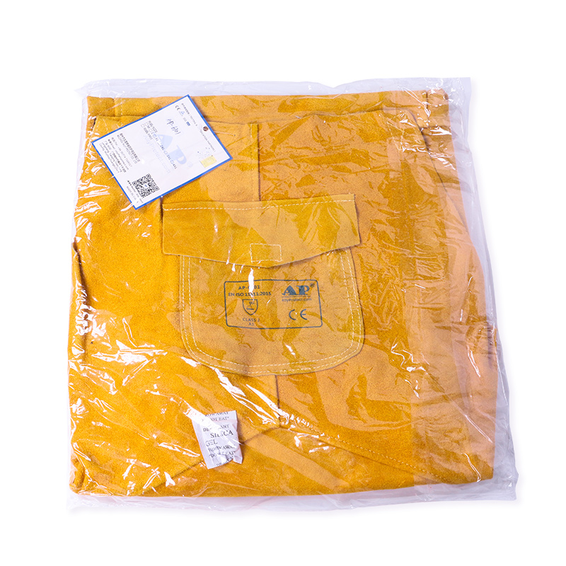 友盟AP-6101金黃色全皮護(hù)胸圍裙圖片2 友盟AP-6101金黃色全皮護(hù)胸圍裙圖片2