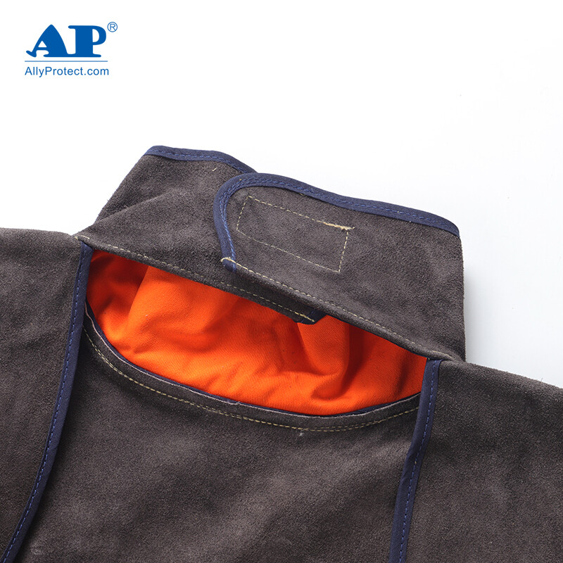 友盟AP-8002炭咖色皮護(hù)胸帶領(lǐng)長袖圍裙圖片3 友盟AP-8002炭咖色皮護(hù)胸帶領(lǐng)長袖圍裙圖片3