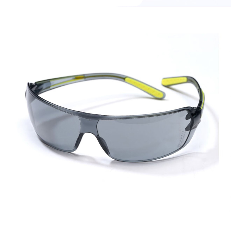 代爾塔101107 HELIUM2 SMOKE防強(qiáng)光款防霧防刮防沖擊安全防護(hù)眼鏡圖片2 代爾塔101107 HELIUM2 SMOKE防強(qiáng)光款防霧防刮防沖擊安全防護(hù)眼鏡圖片2