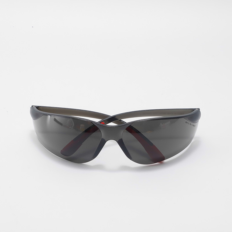 定和DH4015黑色鏡片抗沖擊防護眼鏡圖片4 定和DH4015黑色鏡片抗沖擊防護眼鏡圖片4