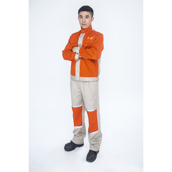 永霏811110051 A級(jí)阻燃防護(hù)服套裝