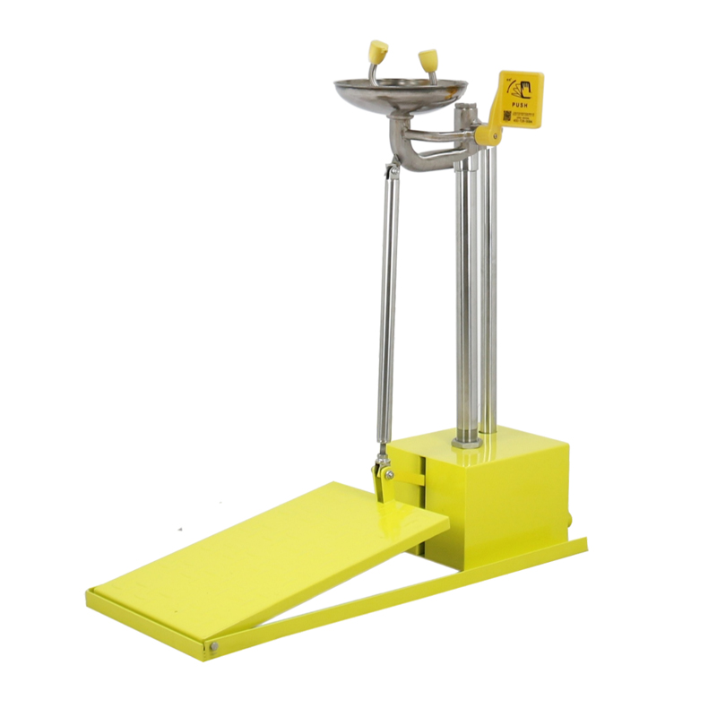 補(bǔ)天BTL81C碳鋼自動(dòng)排空防凍立式洗眼器