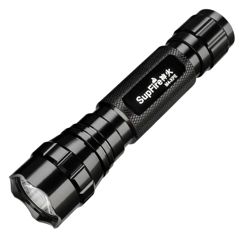 神火M4-U2迷你強(qiáng)光騎行手電筒圖片1