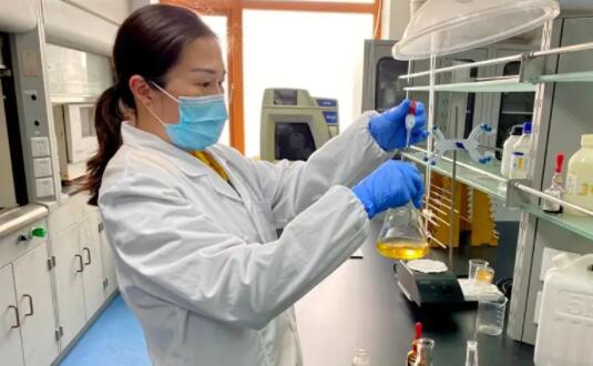 實(shí)驗(yàn)室戴手套的注意事項(xiàng)