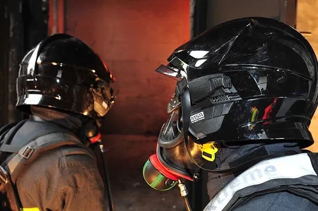 船舶安全防護(hù)解決方案 堅(jiān)持科技創(chuàng)新 促進(jìn)安全生產(chǎn)4