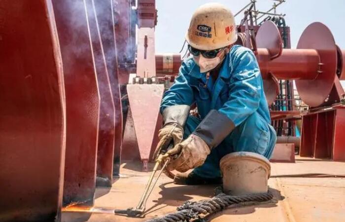 船舶制造業(yè)粉塵危害及防治 造船工人個(gè)體安全防護(hù)