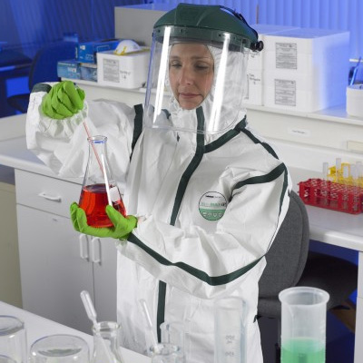 雷克蘭AMN428ETS麥克斯膠帶型防護(hù)服