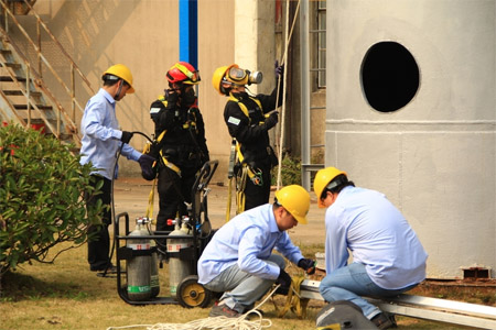 密閉空間作業(yè)應(yīng)急救援演練