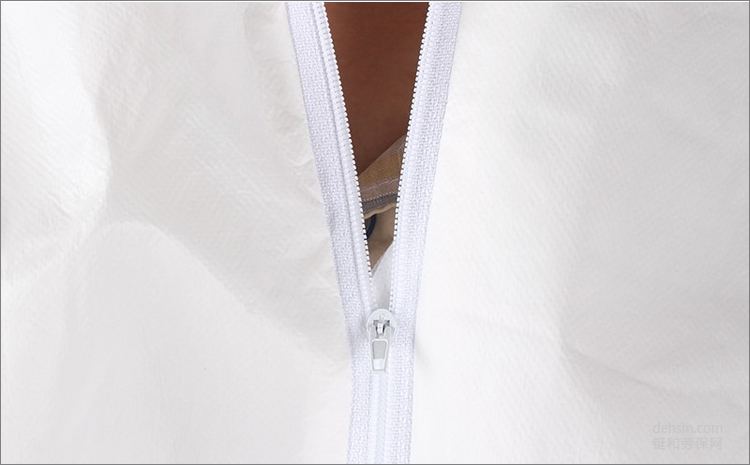 3M4510白色帶帽連體防護(hù)服雙向拉鏈設(shè)計(jì)